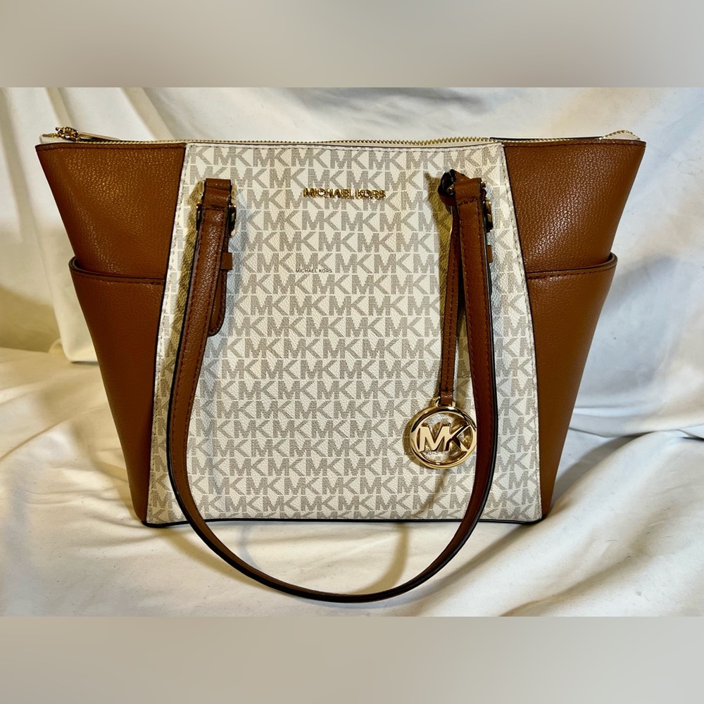 New Michael Kors Charlotte Signature Large Top Zip Tote Handbag Bag retail $448